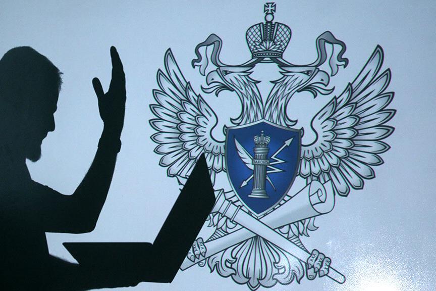РКН внес Apple и Microsoft в реестр организаторов распространения информации. Это может стать шагом к их блокировке